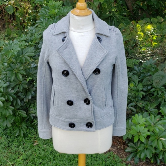 American Eagle Outfitters Jackets & Blazers - American Eagle Eagle Fleece Gray Button Coat Sz XS